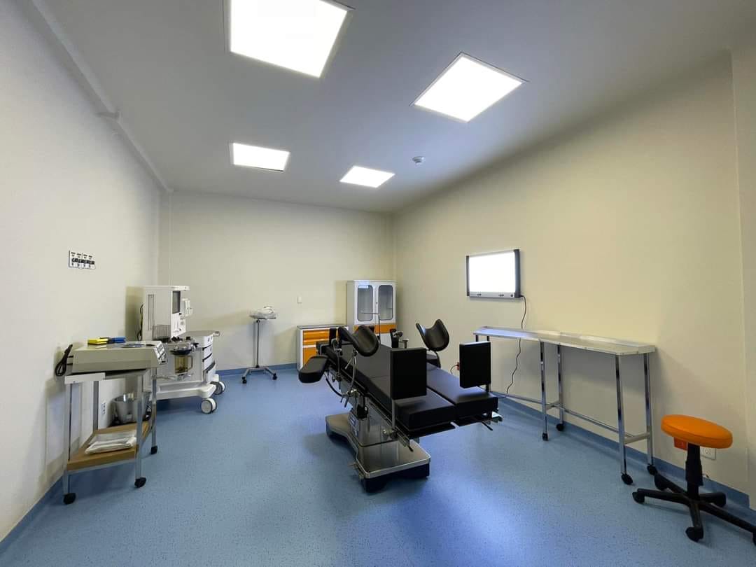 Equipamiento y Quirófanos